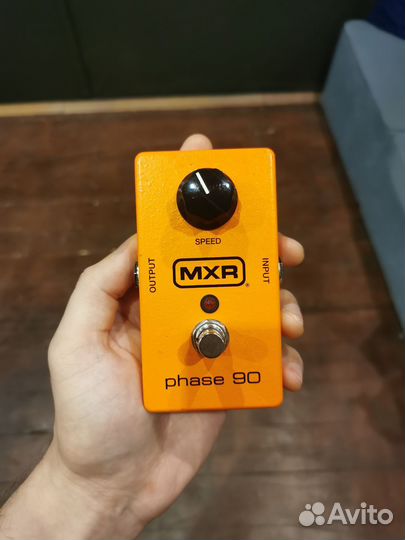 Педаль MXR Phase90