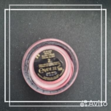 Румяна Shiseido,CLÉ DE peau beauté