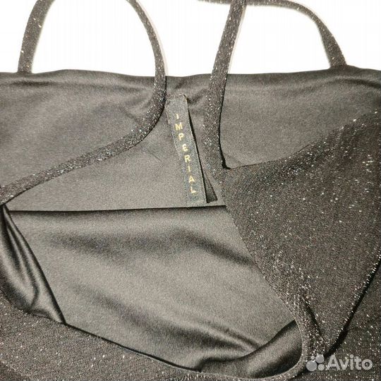 Укороченный топ