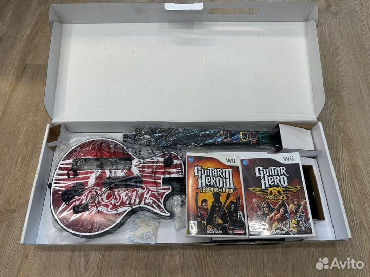 Гитара для Nintendo Wii/Wii U + игры