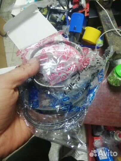 Кольца R2/RF 0.50 на мазда бонго