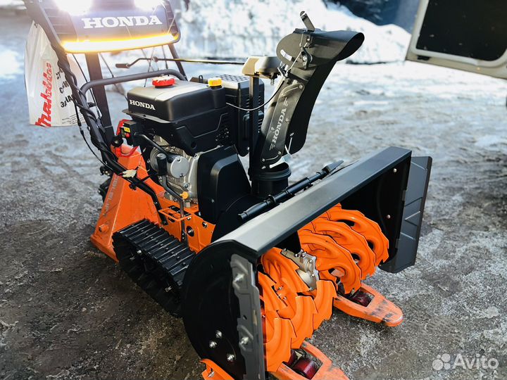 Гусеничный Honda Proffi снегоуборщик HSS GX420