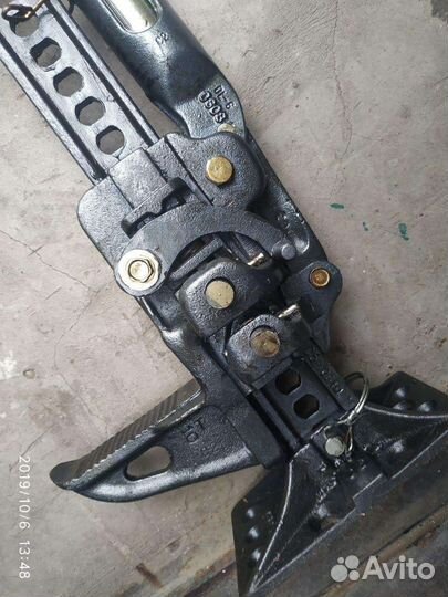 Домкрат Хай Джек