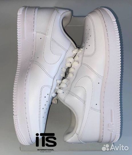 Кроссовки Nike Air Force 1 07 white оригинал