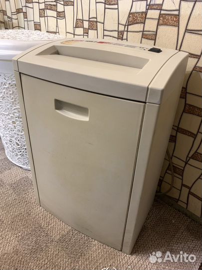 Шредер (уничтожитель) HSM 105.2