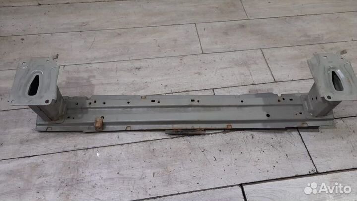 Усилитель переднего бампера Mitsubishi Outlander 3