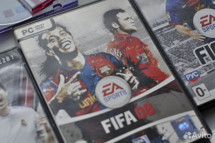 Компьютерная игра футбол FIFA DVD-диски