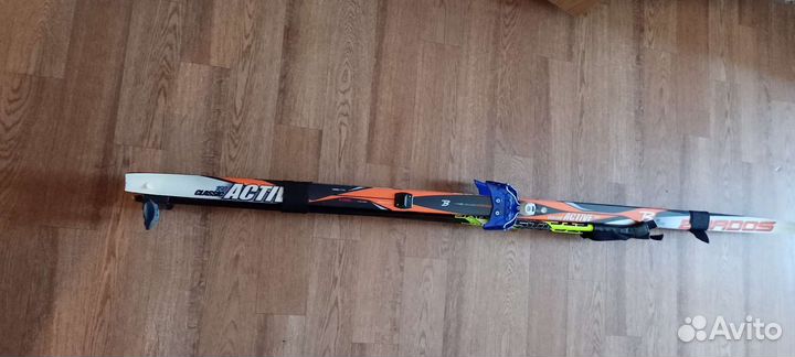 Беговые лыжи