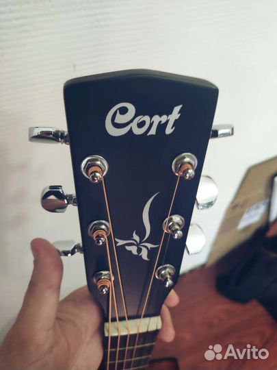 Акустическая гитара cort