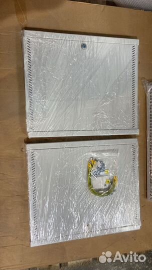 Настенный разборный шкаф TLK 19, 12U, стеклянная д