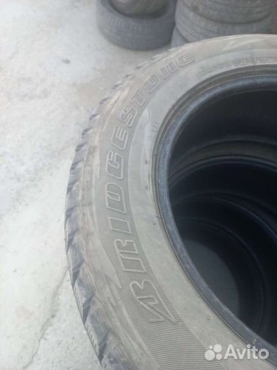 Bridgestone Blizzak DM-V1 225/65 R17