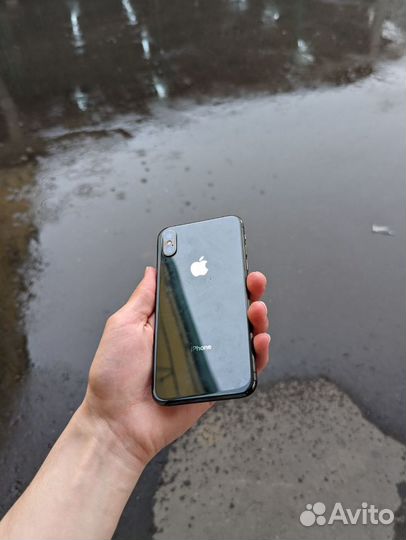 iPhone X, 64 ГБ