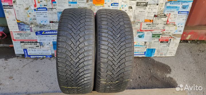 Falken Eurowinter HS01 215/45 R16 90V