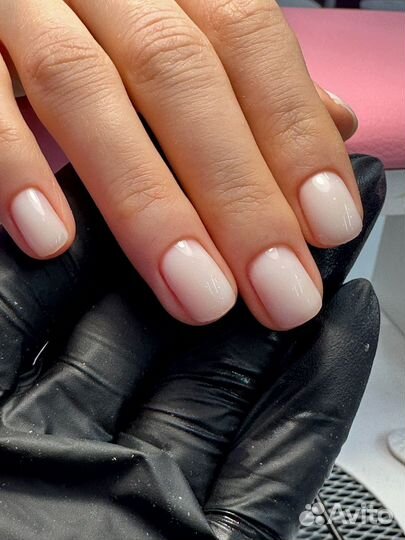 Модель на маникюр Авиамоторная