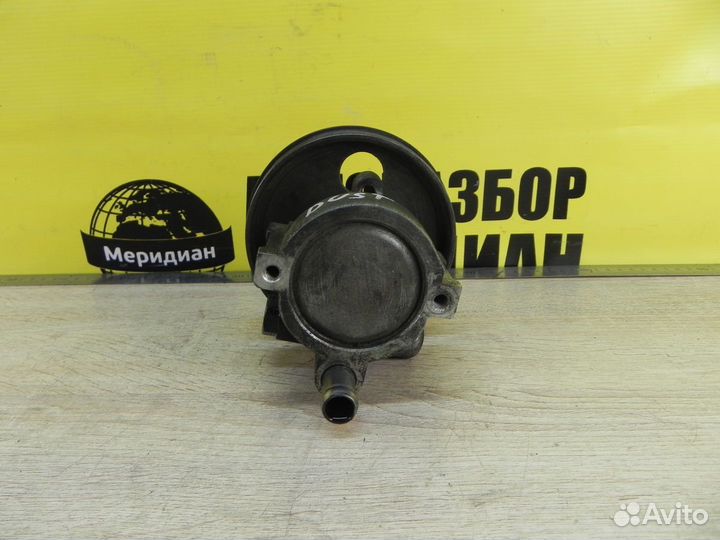 Насос гидроусилителя Renault Duster