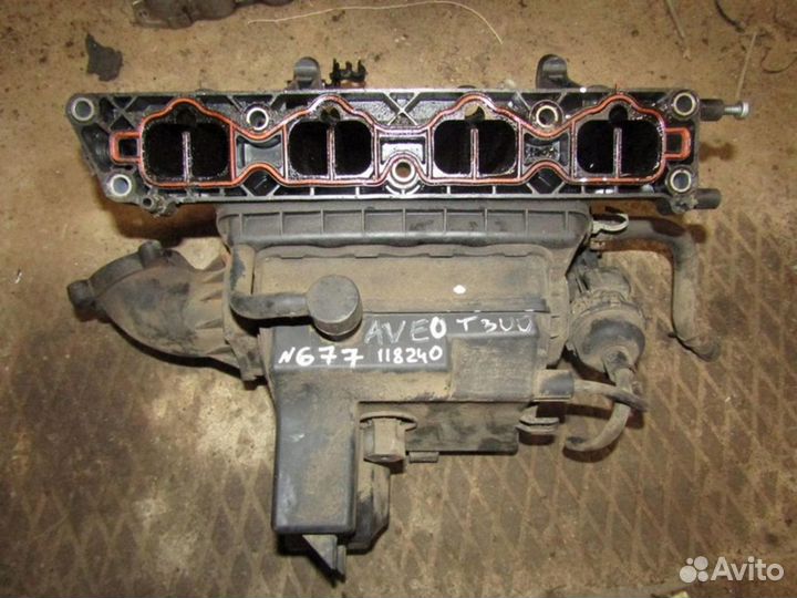 Коллектор впускной Aveo (T300) 2011