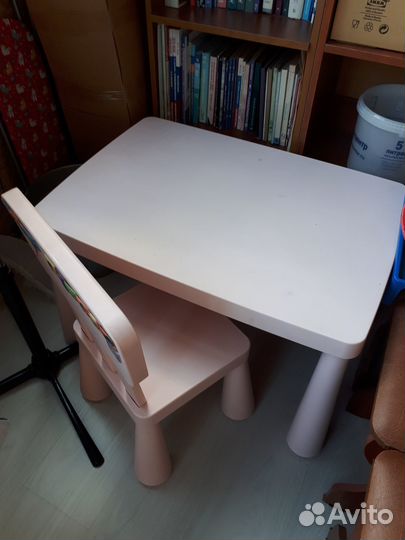 Детский стол и стул IKEA