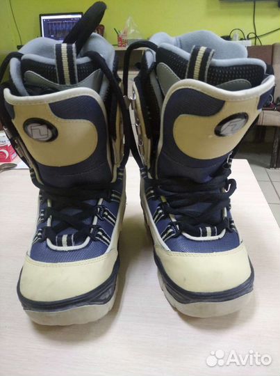 Сноубордические ботинки