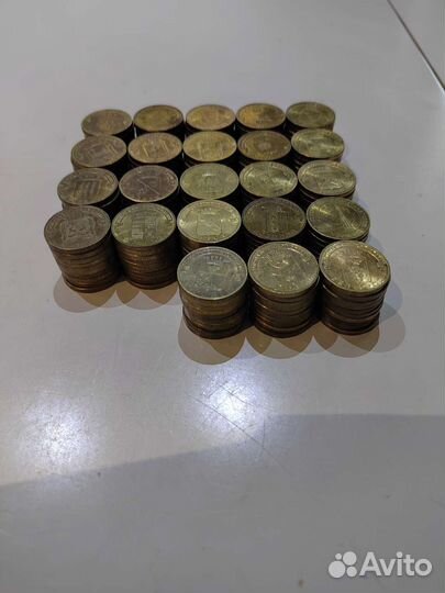 Юбилейные монеты 10 рублей