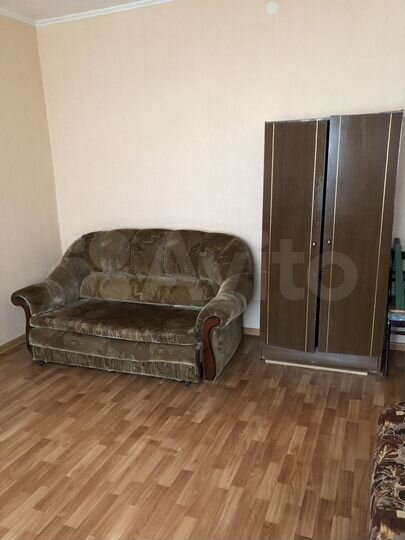 Комната 22 м² в 3-к., 2/4 эт.