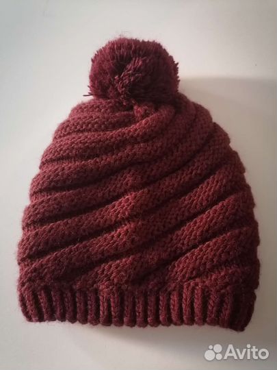 Шапка женская вязаная