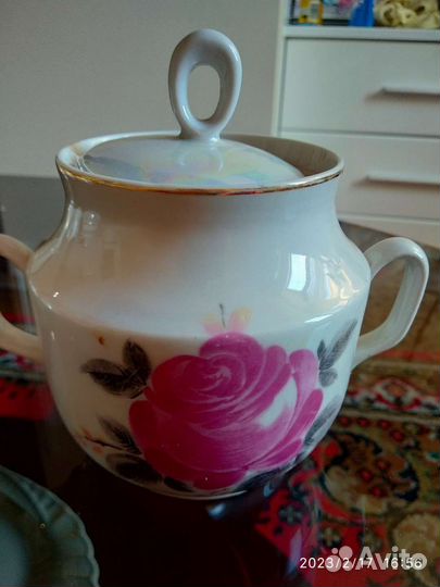 Сахарницы молочники