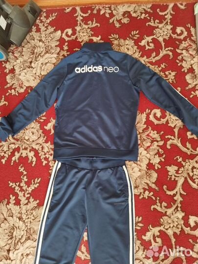 Спортивный костюм adidas 42размер женский