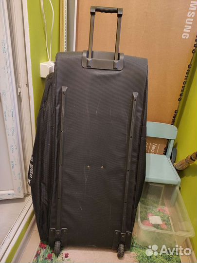 Продам хоккейную сумку