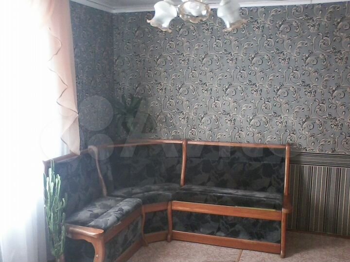 Дом 180 м² на участке 50 сот.