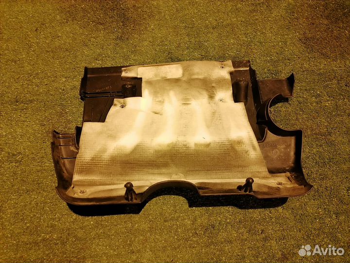 Декоративная крышка двс 14041JN30B Nissan Qashqai