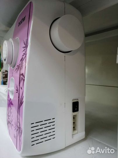 Швейная машина Brother x-4