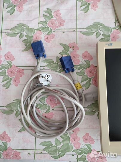 Монитор Philips