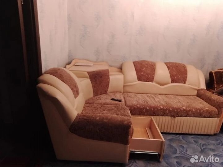Угловой диван б/у