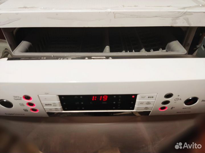 Посудомой/Bosch/sps69t72ru/гарантия/3корзины