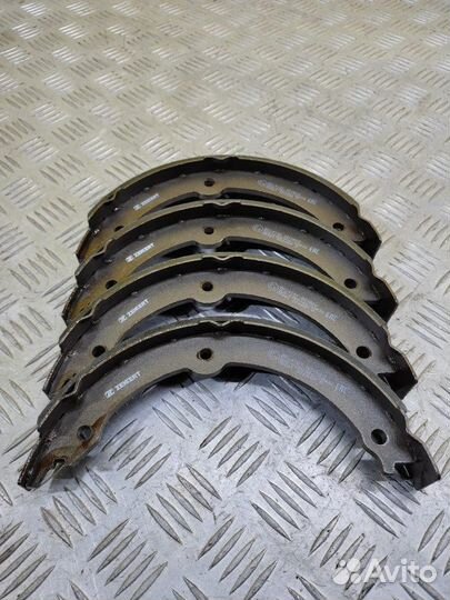 Колодки тормозные задние барабанные к-кт Toyota