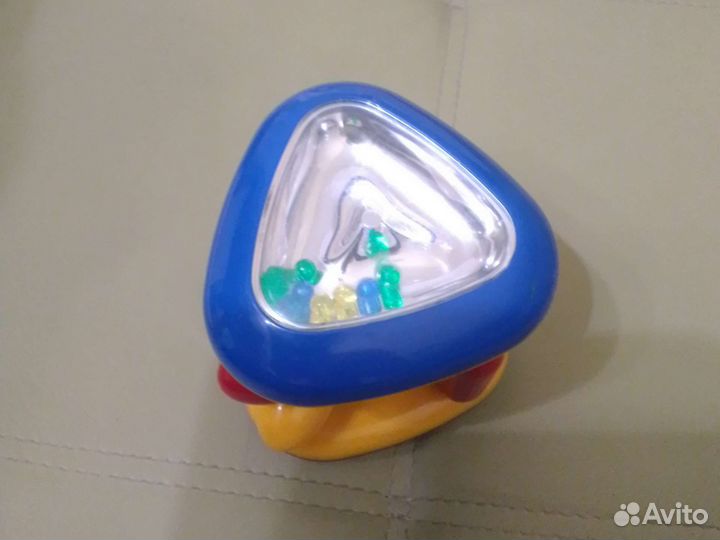 Развивающие игрушки для малышей