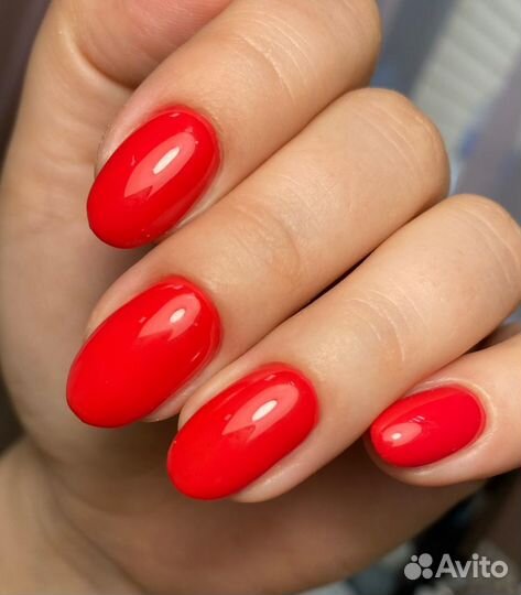 Маникюр педикюр