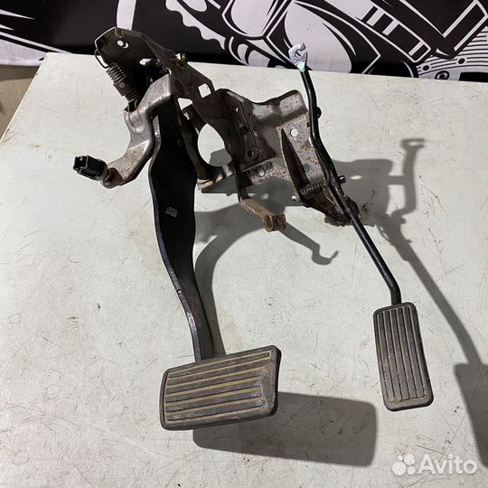 Блок педалей Honda Cr-V 1