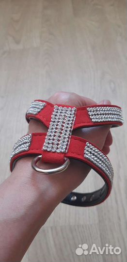 Шлейка для собак со стразами