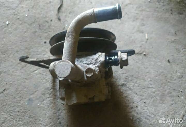 Насос гур Кия Спортейдж 1