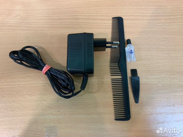 Машинка для стрижки Maxwell MW-2103