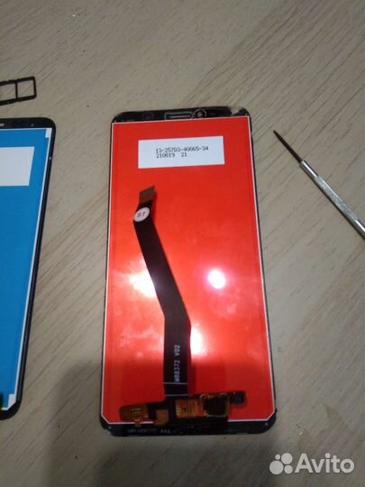 Экран Хонор 7а