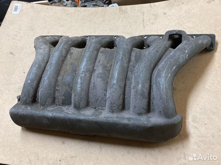 Впускной коллектор Mercedes w140 w463 w210 om606