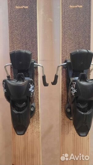 Горные лыжи fischer креплениями