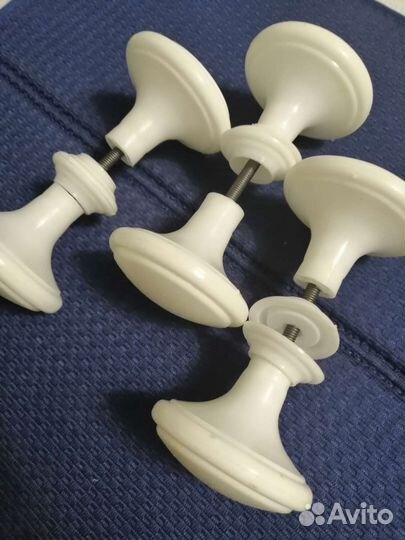 Дверные ручки. Новые