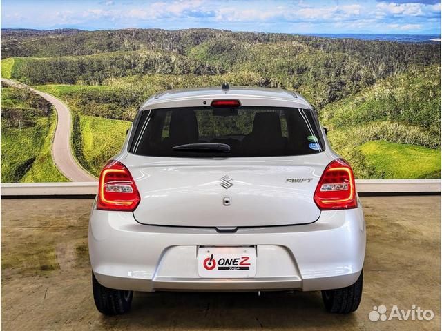 Suzuki Swift 1.0 AT, 2018, 28 000 км