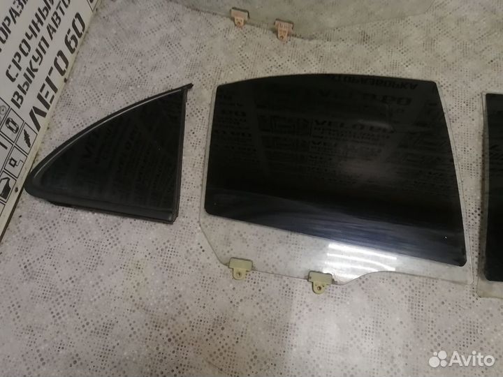 Стекло двери для Nissan Almera Classic B10