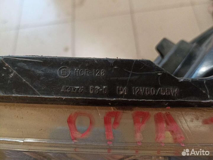 Фара toyota OPA ACT10 ZCT10 ZCT15