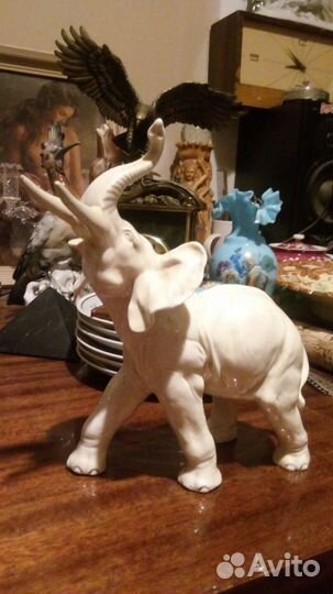 Германская фарфоровая фигурка