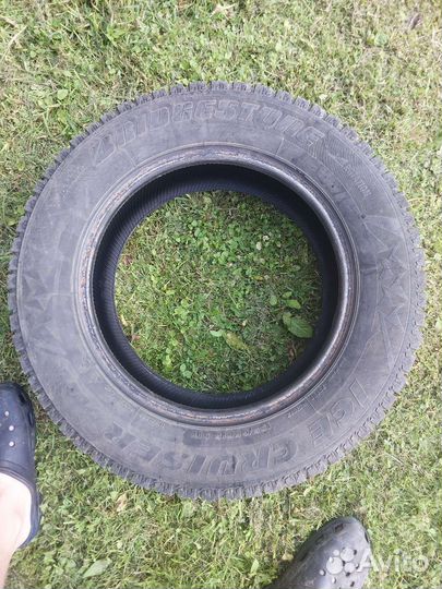 Bridgestone Blizzak Spike-01 195/65 R15